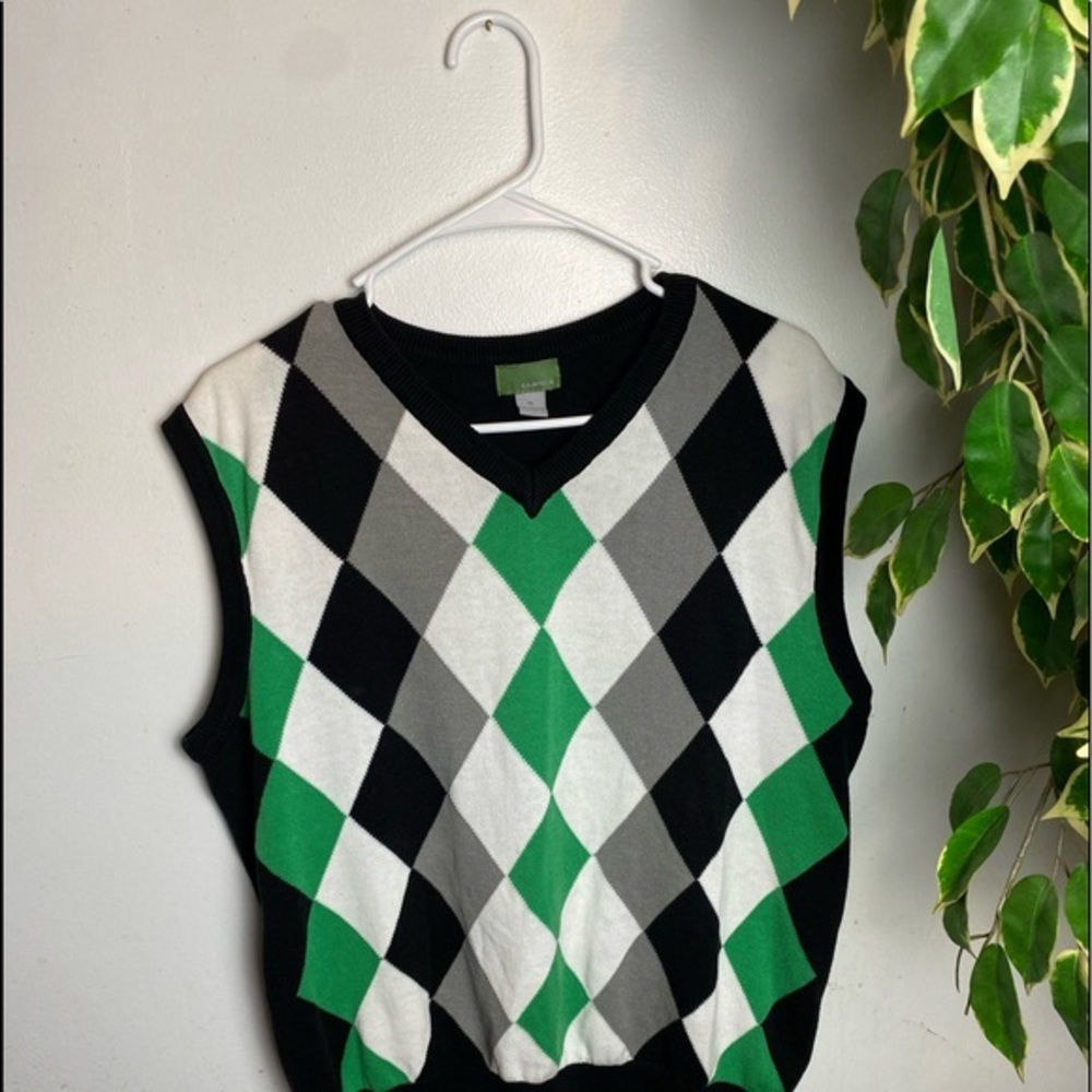 Diamond Patterned Vest - image 2